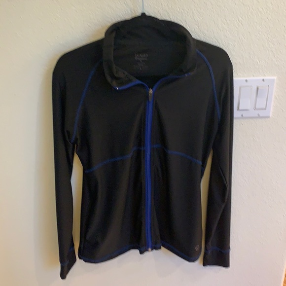 VOGO Athletica | Tops | Vogo Athletic 